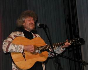 �.�������